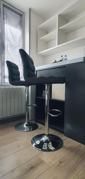 Super Studio Au Pied De La Cathedrale Apartment Amiens Luaran gambar