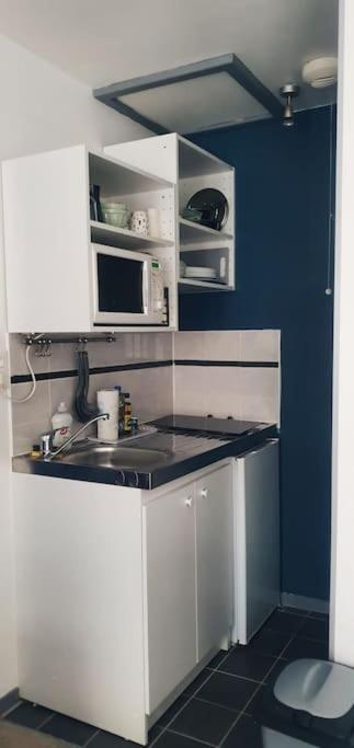 Super Studio Au Pied De La Cathedrale Apartment Amiens Luaran gambar